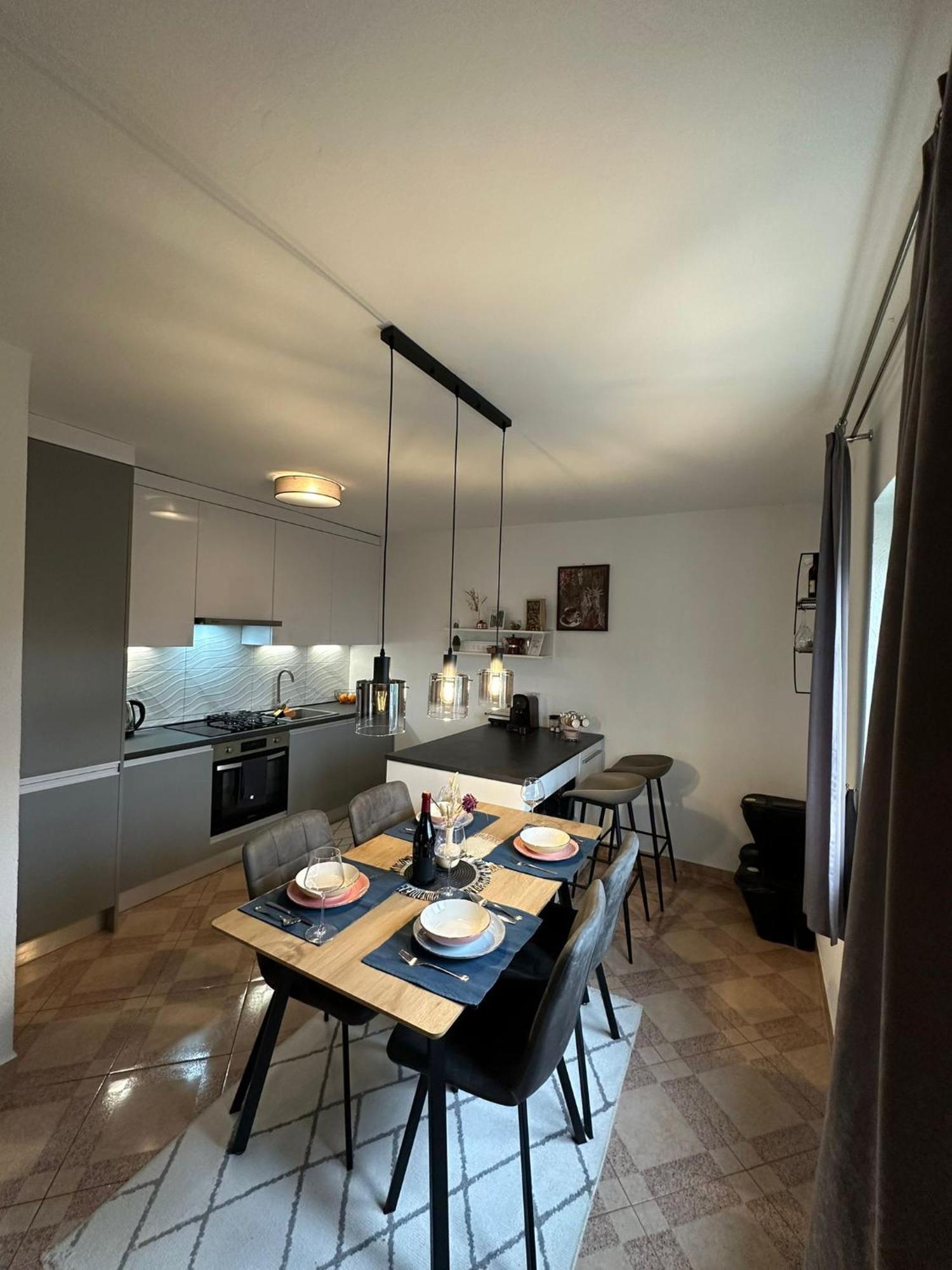 מאלינסקה Spacious And Modern App With Big Terrace מראה חיצוני תמונה