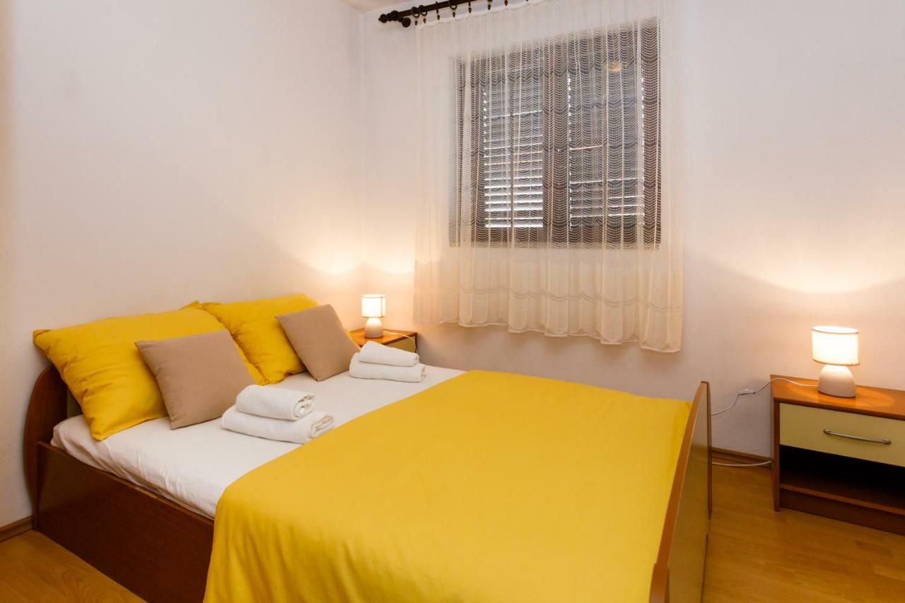 מאלינסקה Spacious And Modern App With Big Terrace מראה חיצוני תמונה